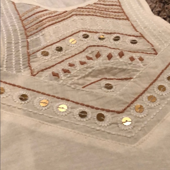 Tank - Picture 2 of 2